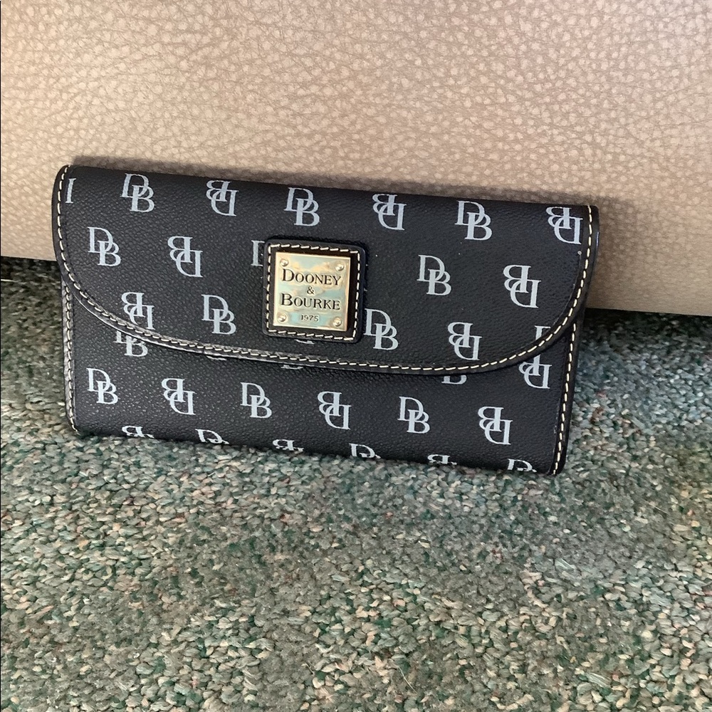 Dooney & Bourke black and grey logo flap wallet